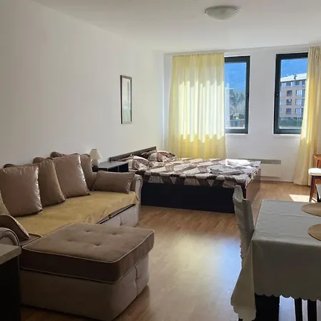 Apartmán студио в луксозния комплекс аспен хайтс ,